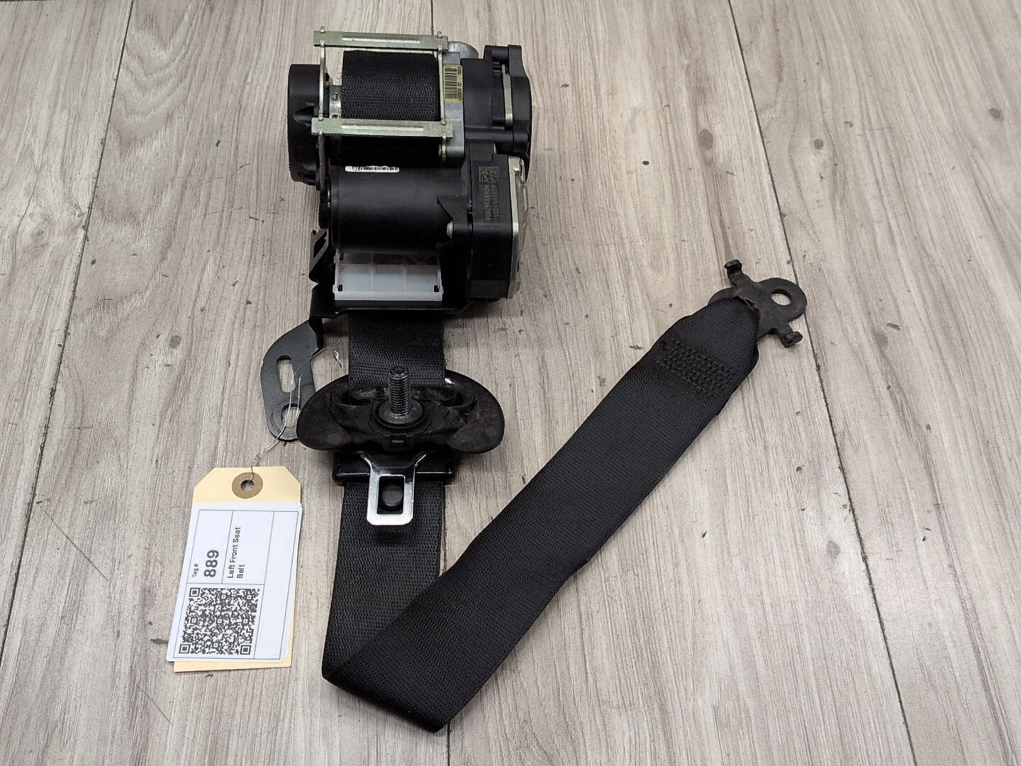 13-15 OEM BMW F01 F02 740 750 Front Left Seat Belt Seatbelt Retractor Black