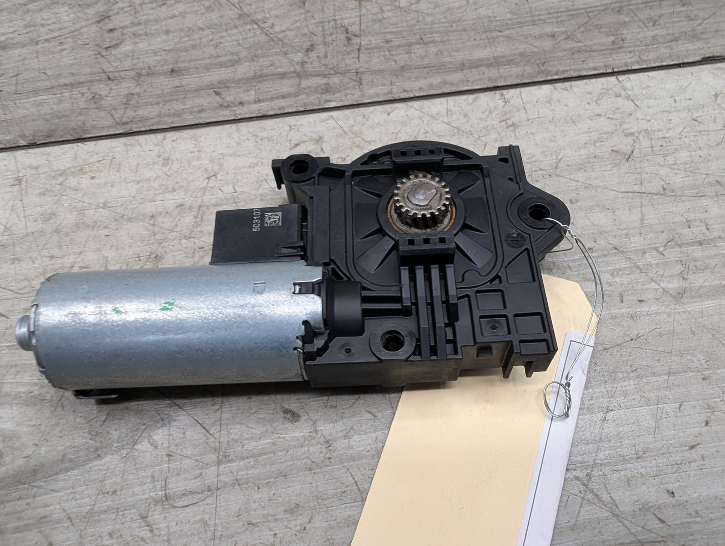 2018 - 2023 BMW X3 G01 Sunroof Sun Roof Glass Motor  B58B30M0