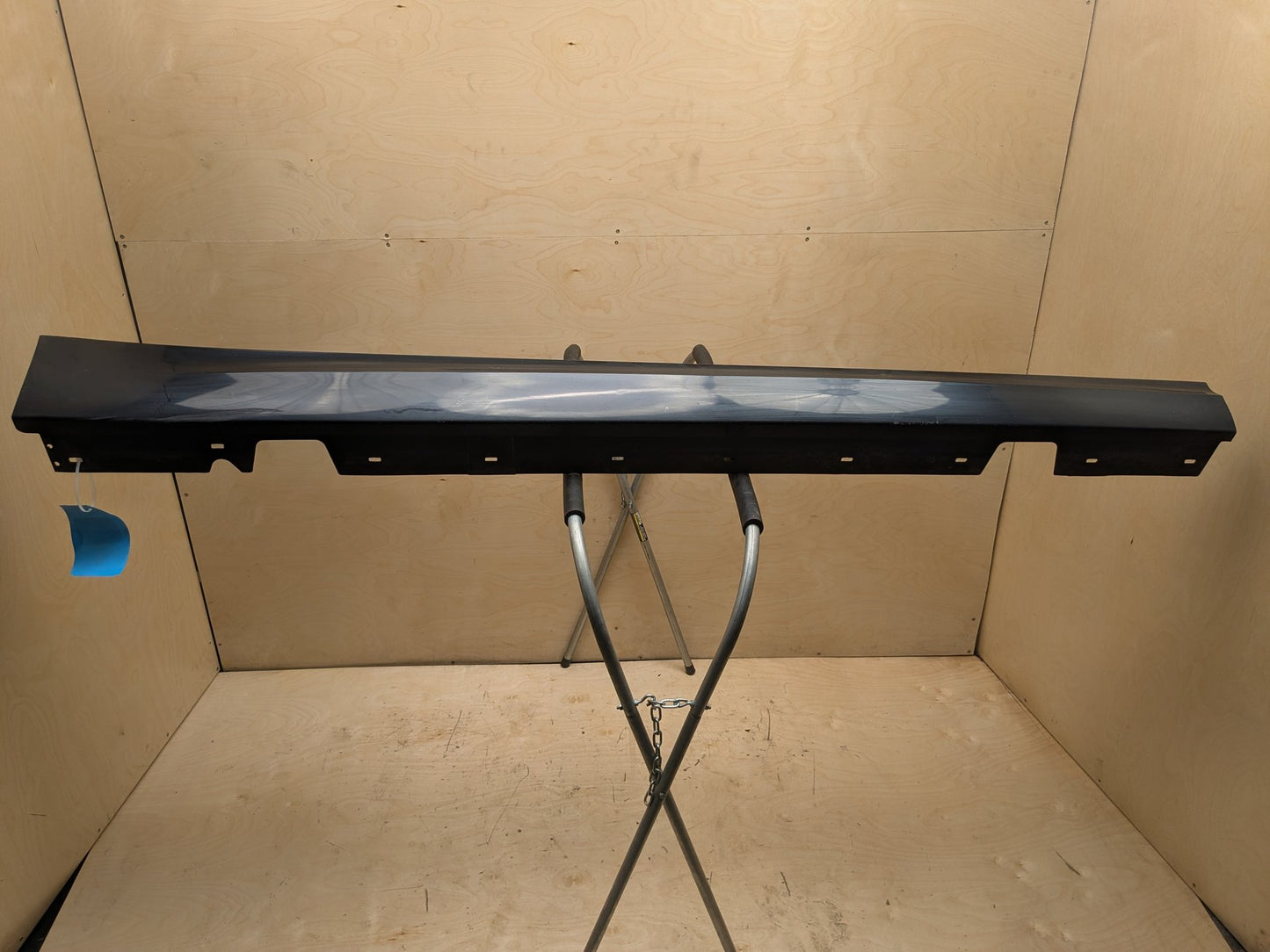 09-11 OEM BMW E90 335 Right Passenger Side Skirt Rocker Panel Black 475