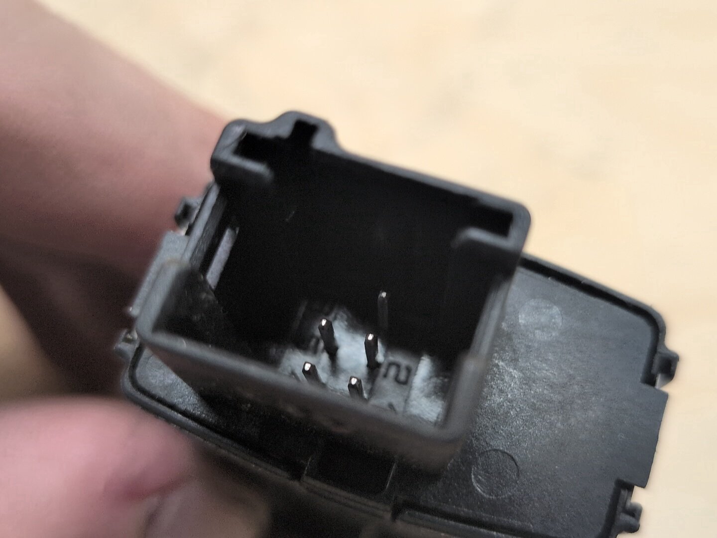 2011-2016 BMW X3 F25 AUX/ USB Charger Port Socket 9161896