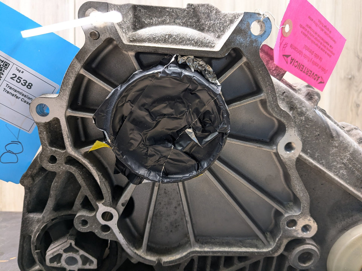 2007 - 2013 BMW X5 E70 Transmission Transfer Case 7599886 N62B48B