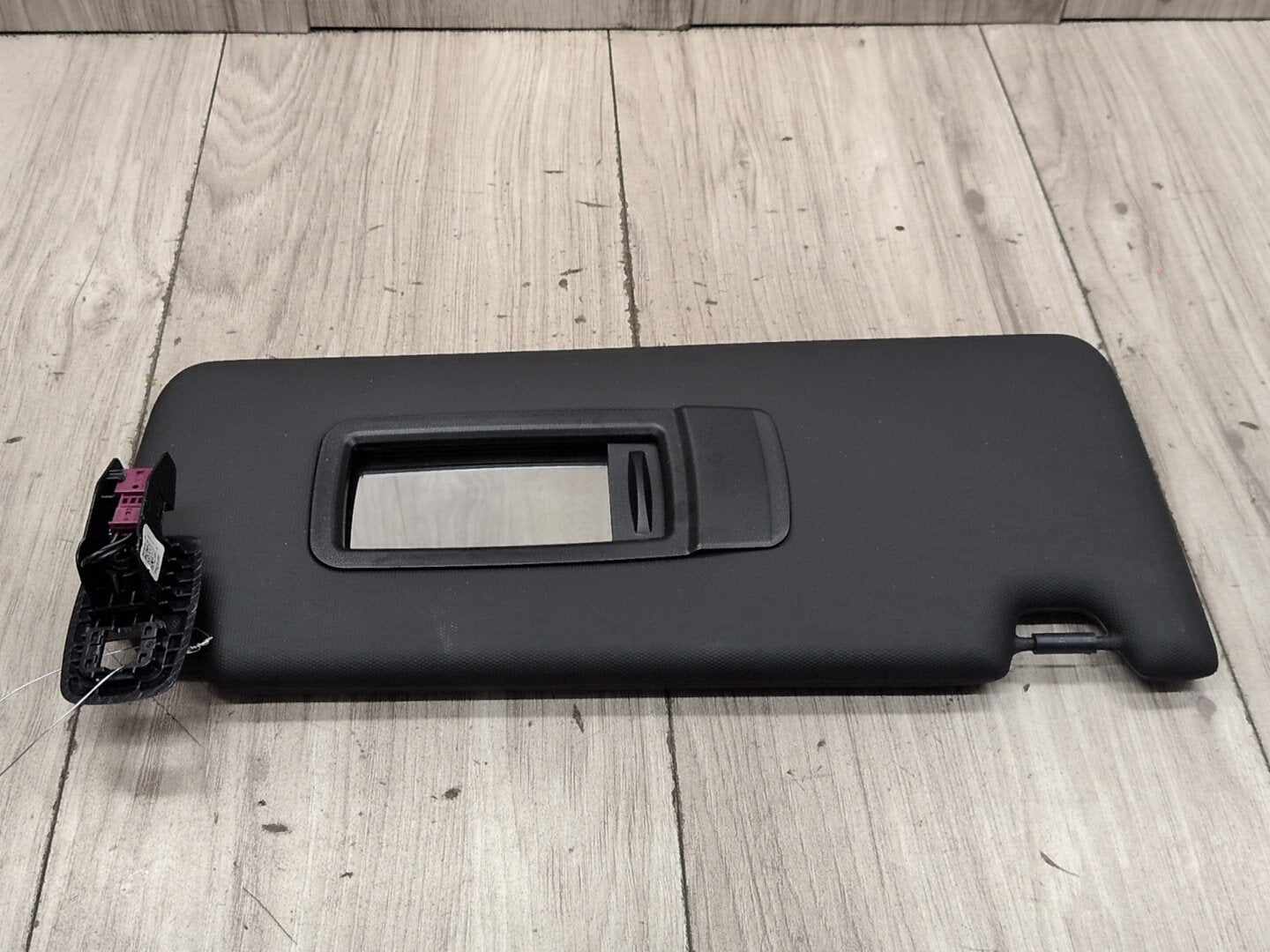 2019-2026 BMW M340i G20 Front Right Passenger Sun Visor 8092728