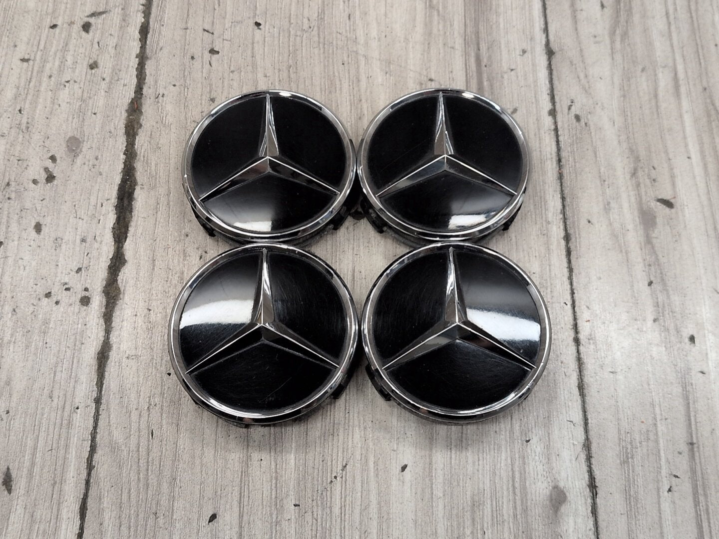 2009-2012 Mercedes-Benz E550 W212 Wheel Rim Hub Center Cap SET 2204000125 OEM