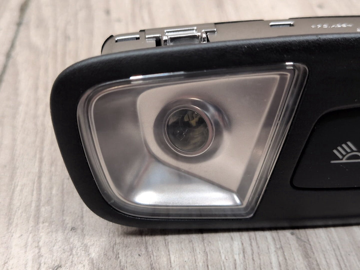 2015-2018 Audi Q3 8U Rear Overhead Dome Light Switch Module 8U0947111A