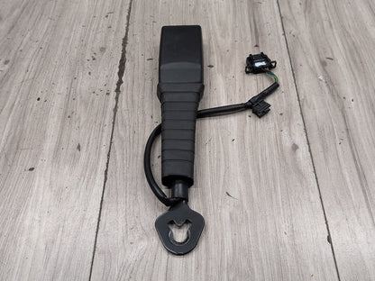 2008-2017 Audi S5 8T Front Right Passenger Seatbelt Seat Belt Buckle 8K0857756C OEM