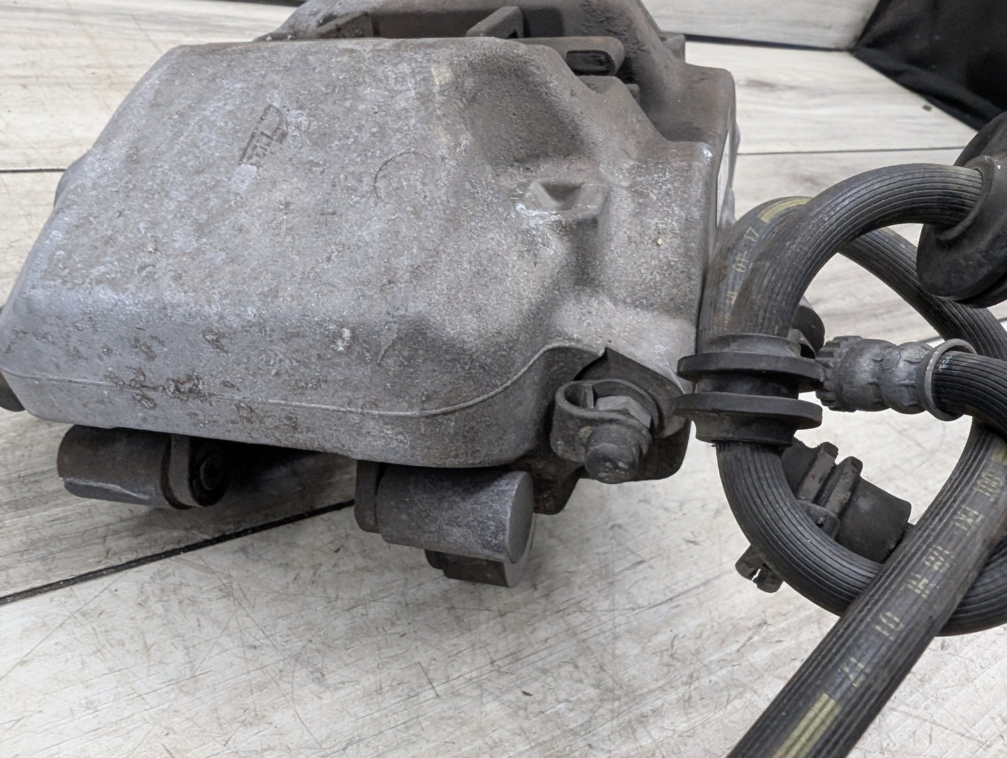 2017-2023 BMW 530i G30 Front Right Passenger Brake Caliper 6883736