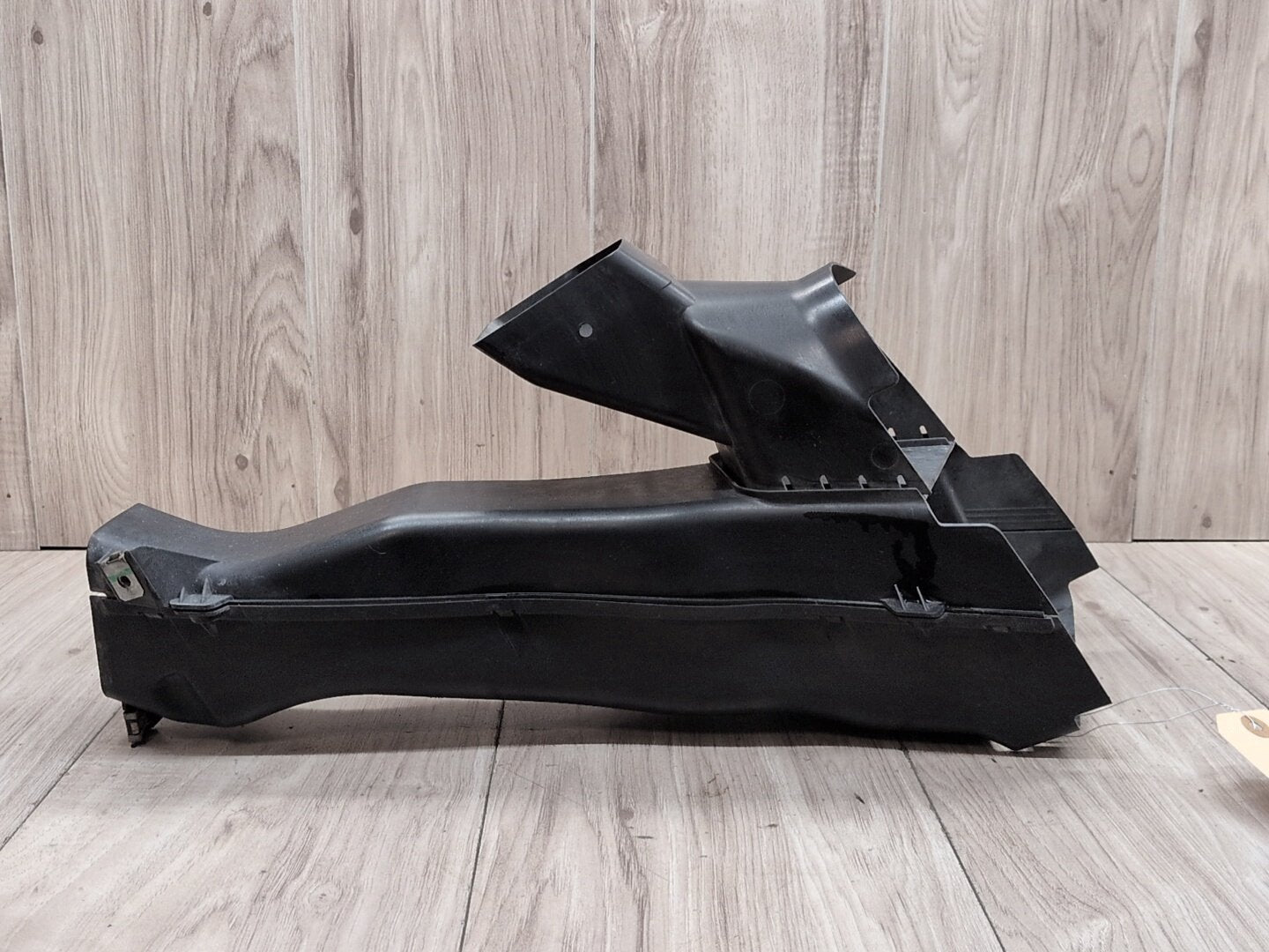 2015 - 2019 BMW X6 F86 Right Passenger Brake Air Duct 8056318 S63B44T2