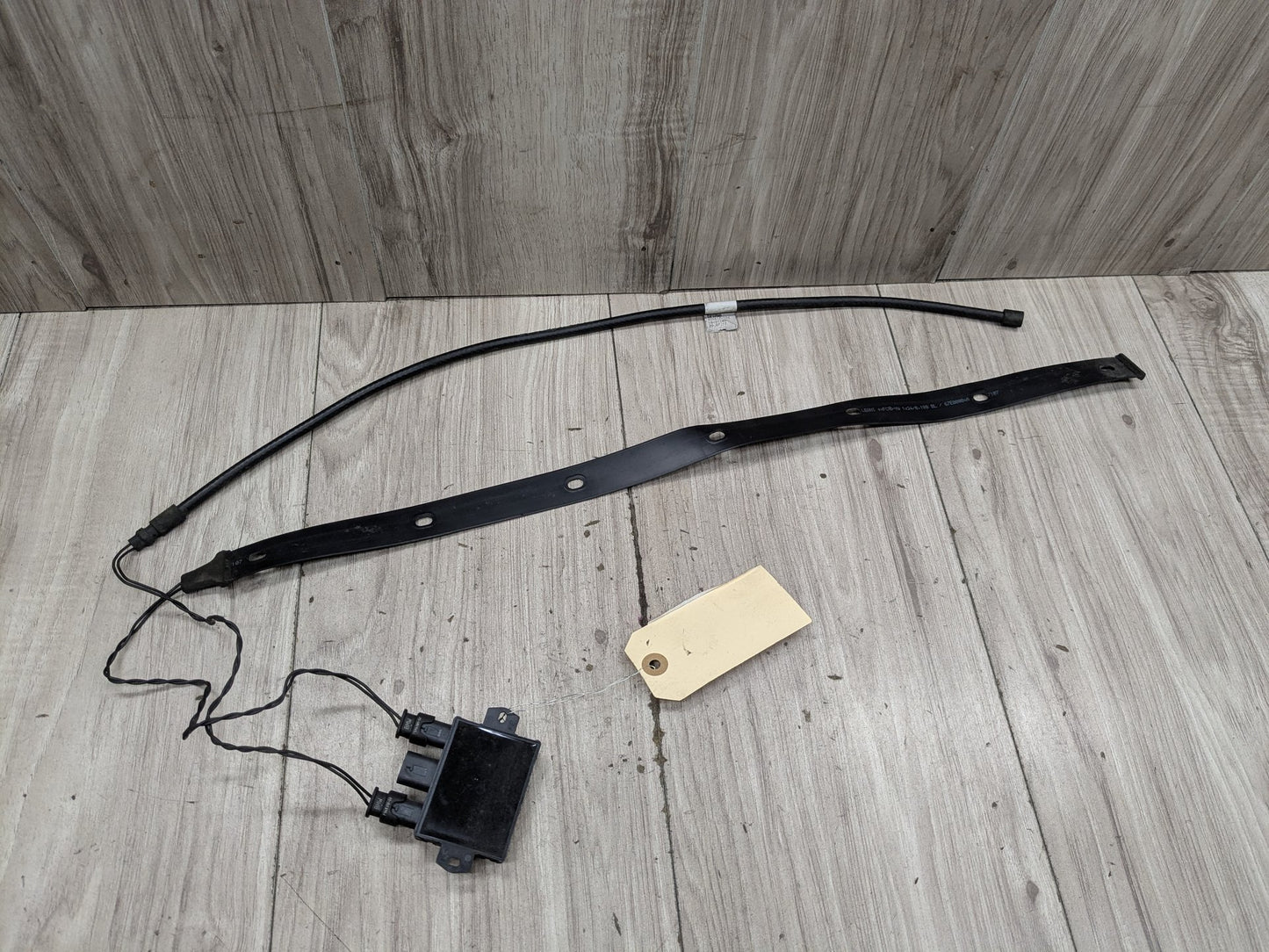 OEM BMW G30 G12 F90 M5 F48 X1 G01 X3 Control Unit Smart Opener Module w/ Sensor