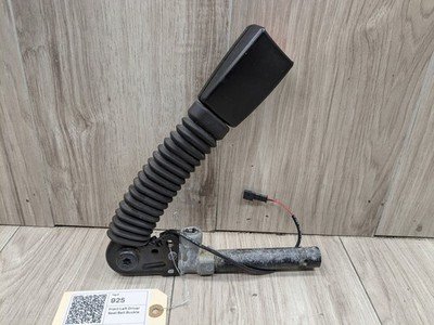 13-16 OEM BMW F01 F02 F10 535 740 750 M5 Front Left Driver Side Seatbelt Buckle