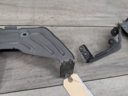 2018 - 2023 BMW X3 G01 Front Right Passenger Fender Brackets SET 7397516 B58B30M0