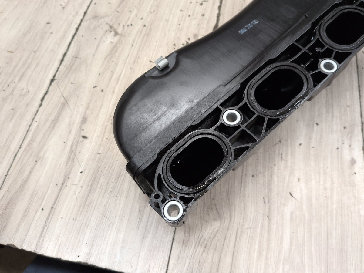 2011-2016 BMW M5 F10 Left Right Brake Air Ducts SET 7843275 OEM
