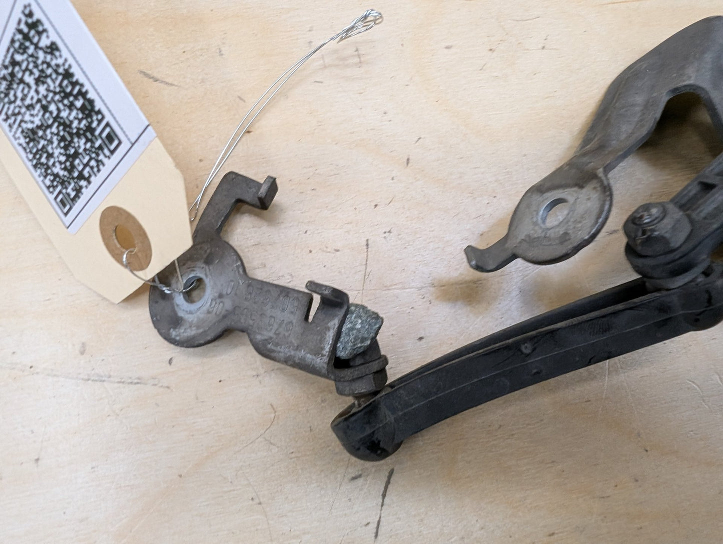 2007-2013 BMW 335i E93 Suspension Height Level Sensor 6778809