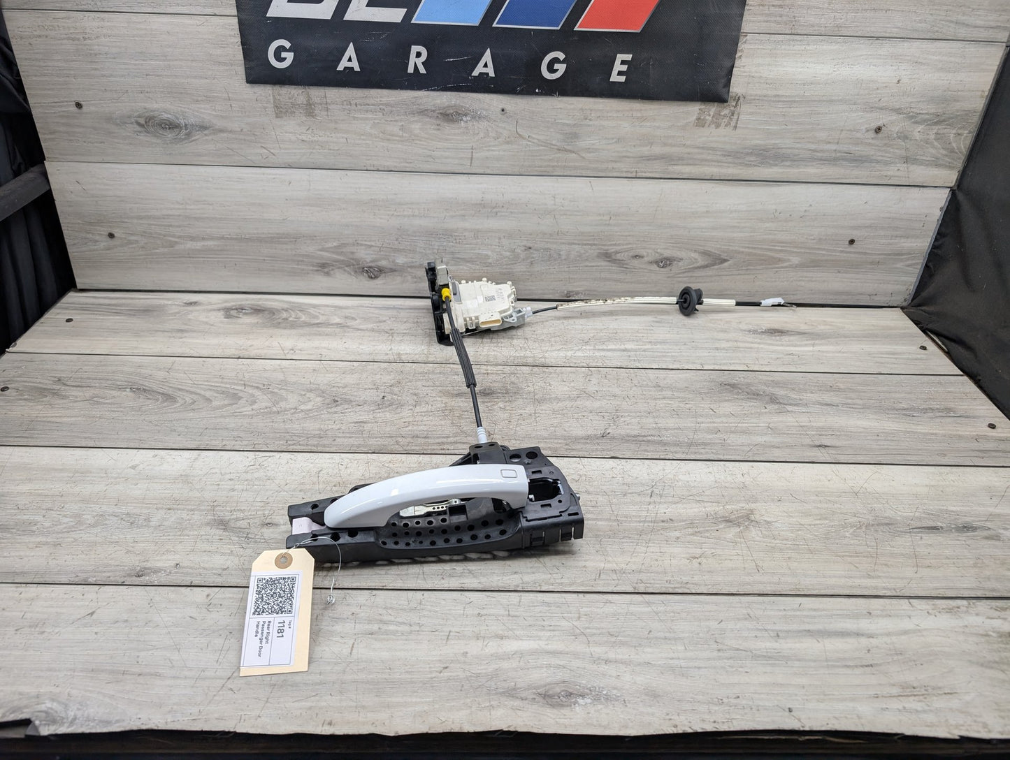2009 - 2017 Audi Q5 8R Front or Rear Right Passenger Exterior Door Handle 8T02837886A EA888