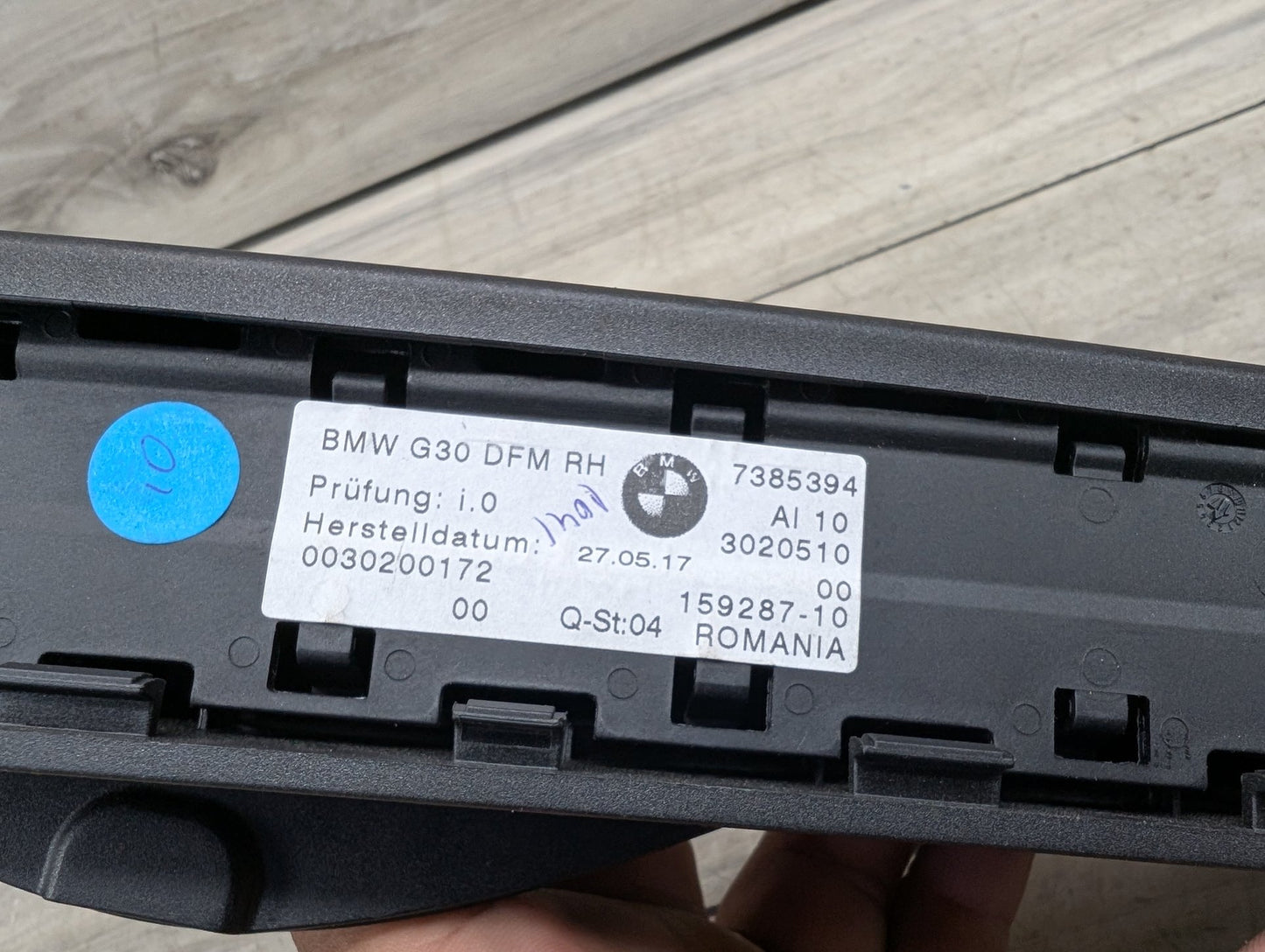 OEM BMW F90 G30 540 M550 M5 Rear Right Passenger Quarter Window Roller Sun Shade