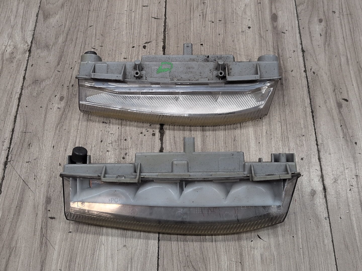 2009-2012 Mercedes-Benz E550 W212 Front Left Right Bumper Fog Lamp Lights SET