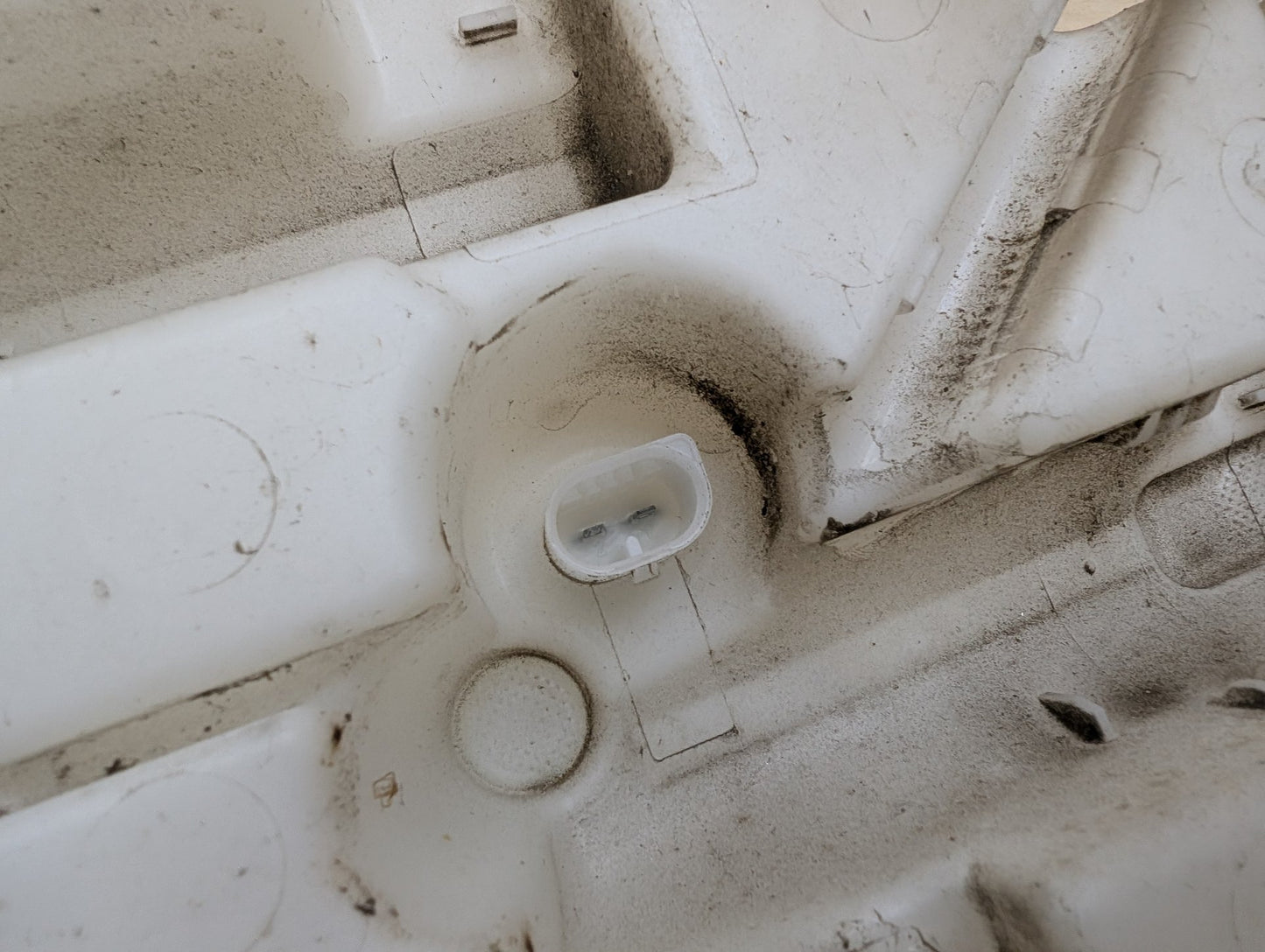 OEM BMW F30 F32 F36 F80 F82 M2 M3 M4 Windshield Washer Fluid Tank Reservoir
