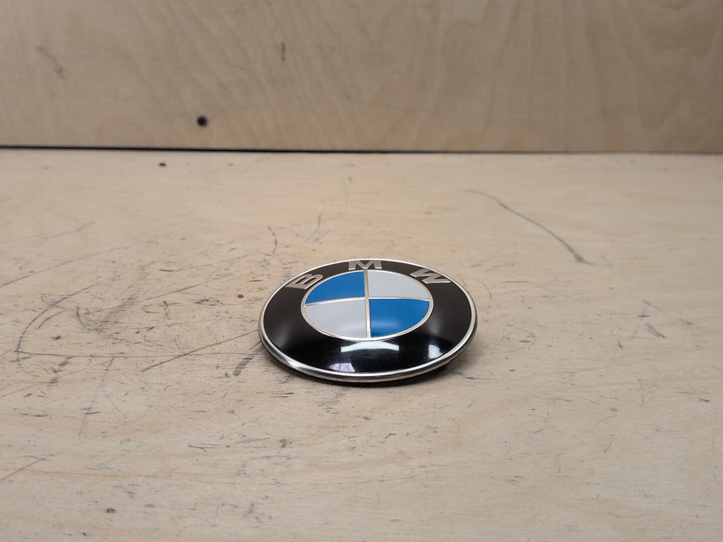 OEM BMW E82 E92 F02 F10 F22 F30 F44 F82 Rear Trunk Lid Round Emblem Logo 82MM