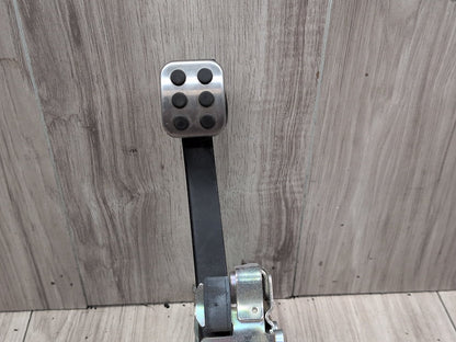 2009-2012 Mercedes-Benz E550 W212 Parking Brake Pedal Assembly A2044201584 OEM