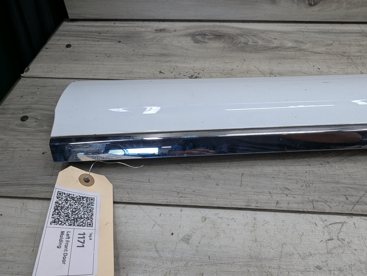 2009 - 2017 Audi Q5 8R Front Left Driver Exterior Door Trim Molding 8R0853959L EA888