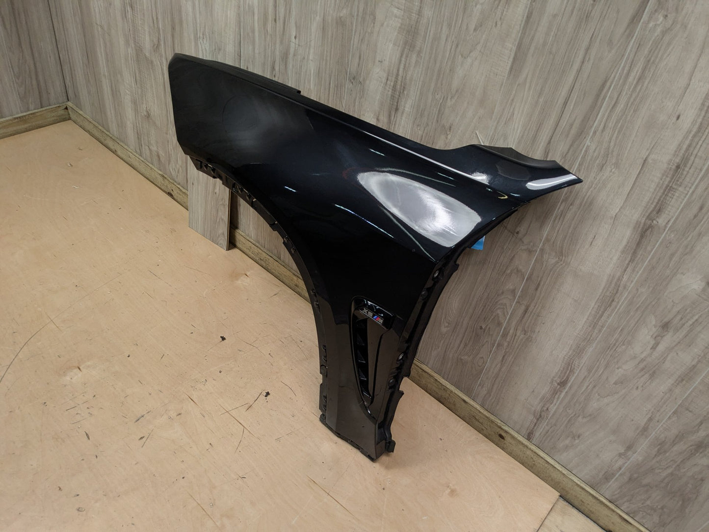 2014 - 2018 BMW X5 F85 Front Left Driver Fender Panel 8056337 S63B44T2