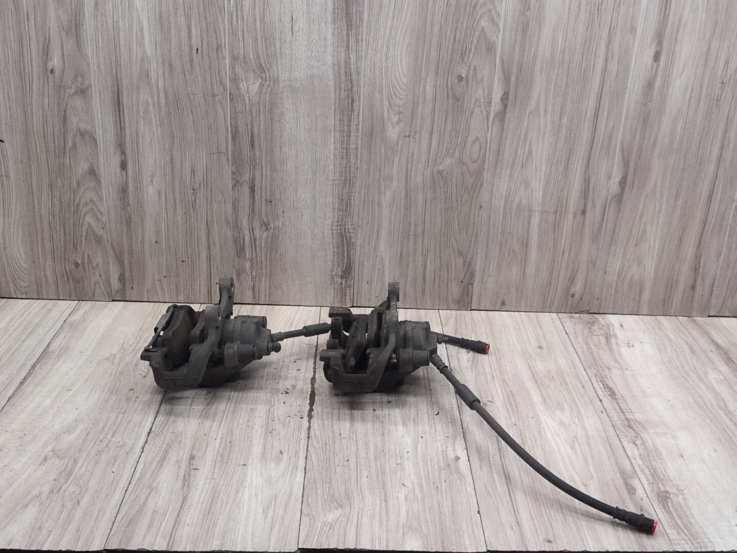 2009-2012 Mercedes-Benz E550 W212 Rear Left Right Brake Caliper SET