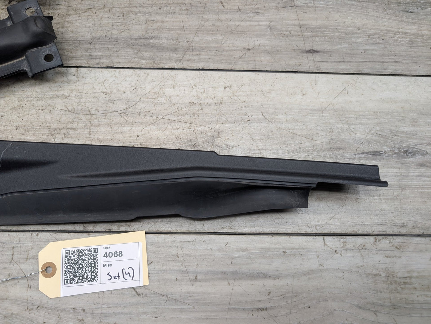 2019 - 2026 BMW 330i G20 Left Right Engine Bay Cover Panel Seal Trim SET 7419386 B46B20O1