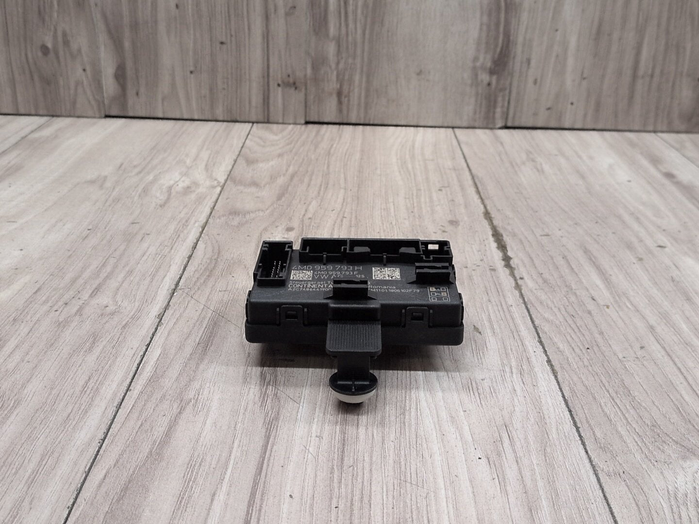 18-24 OEM Audi A4 A5 S4 S5 Front Left Door Control Module 4M0959793H