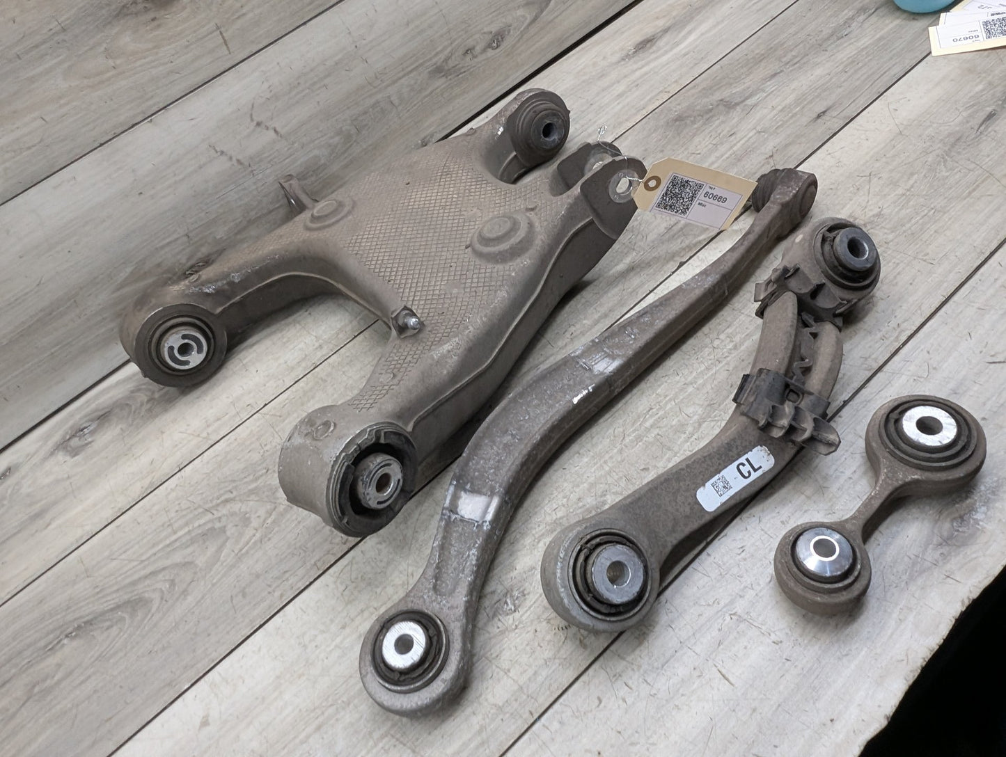 2011-2016 BMW 535i F10 Rear Left Driver Control Arms SET 6784349