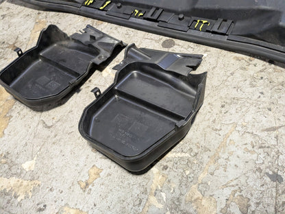 2007-2013 BMW 328i E92 Left Right Side Cowl Covers SET 6925018 OEM