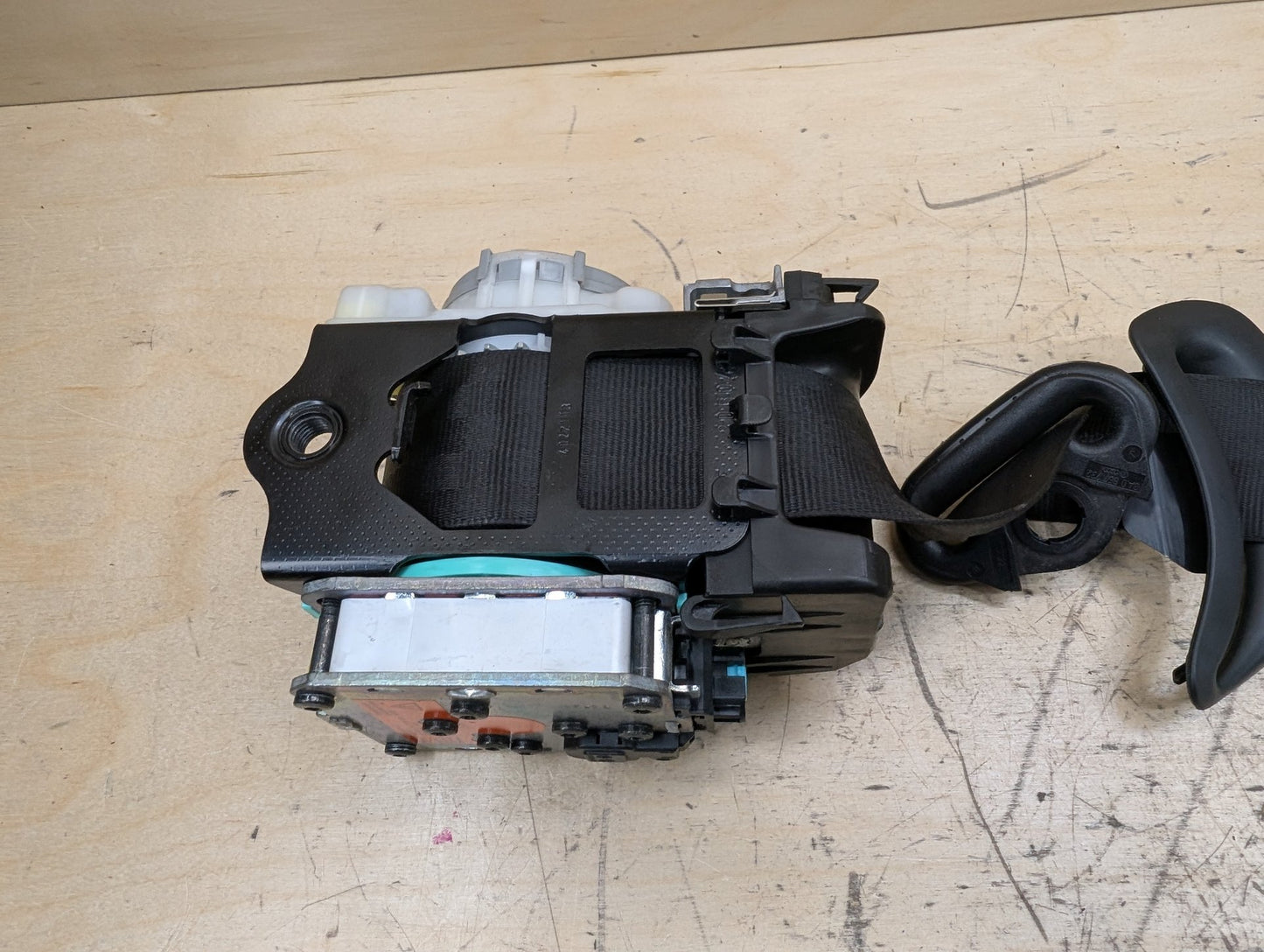 2011-2017 Audi RS5 8T Front Right Passenger Seatbelt Seat Belt Retractor 8T0857706 OEM
