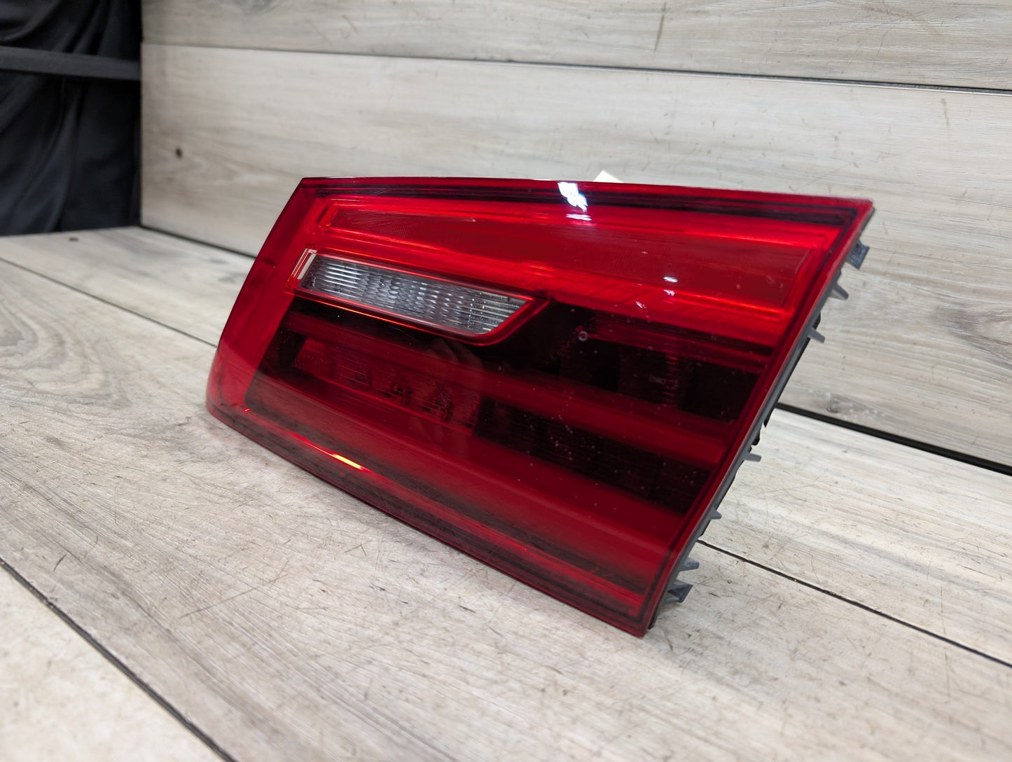 17-20 OEM BMW F90 G30 530 540 M550 M5 Rear Right Passenger Trunk Tail Light
