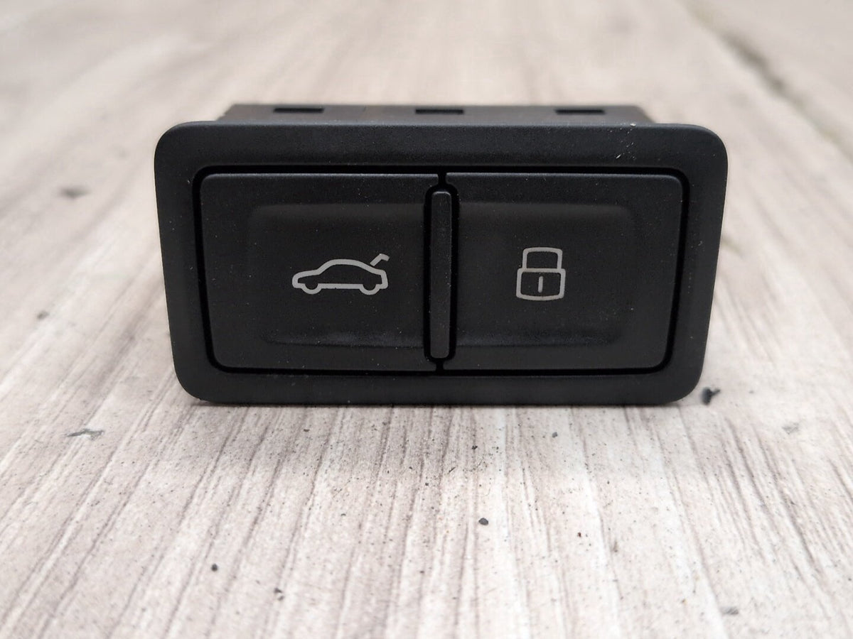 2015-2018 Audi Q3 8U Liftgate Trunk Lid Lock Unlock Switch 4G0959831B OEM