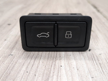 2015-2018 Audi Q3 8U Liftgate Trunk Lid Lock Unlock Switch 4G0959831B OEM