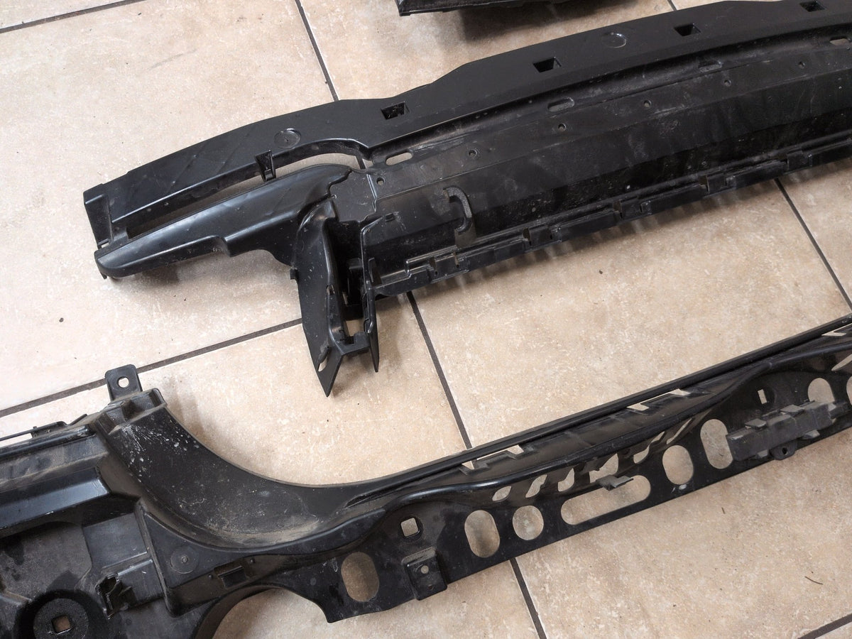 2011-2016 BMW M5 F10 Rear Left Driver Bumper Support Brackets SET 8053585 OEM