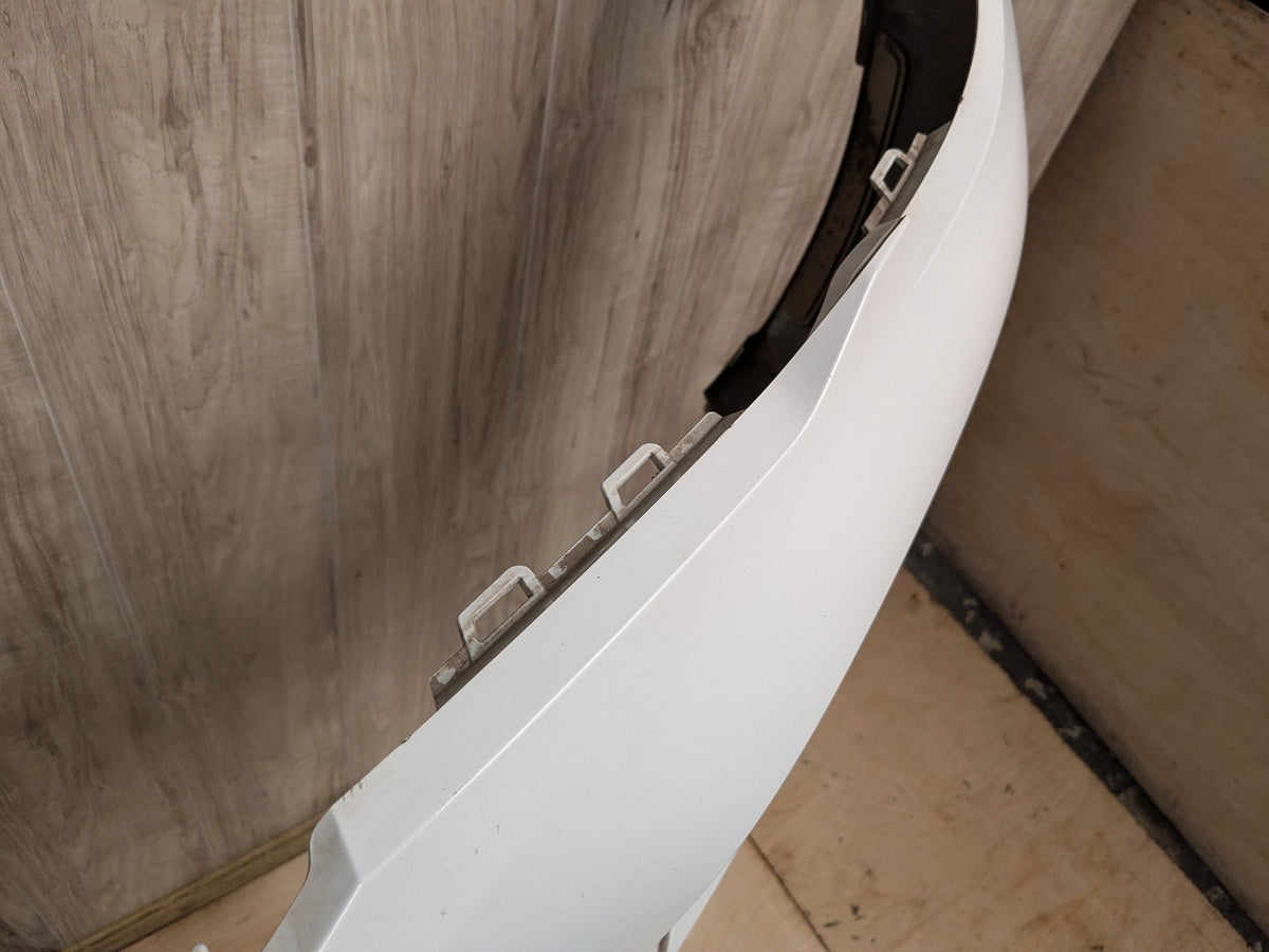 *NOTES* 2019-2022 BMW 330i G20 Front Bumper Cover White 300