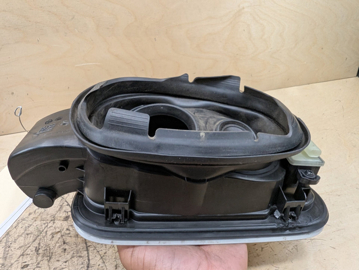 2019-2026 BMW 330i G20 Fuel Gas Tank Filler Cap 7433407 OEM
