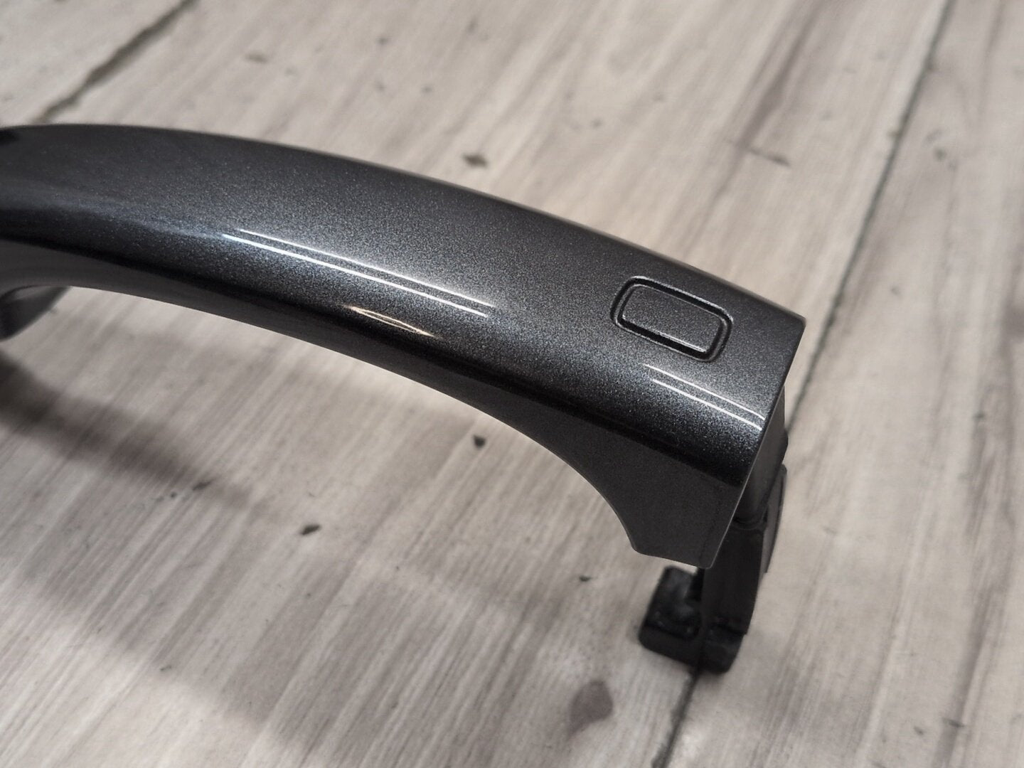 2015-2018 Audi Q3 8U Front or Rear Right Passenger Exterior Door Handle 8T0837205A