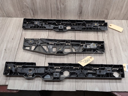 2017-2023 BMW M550i xDrive G30 Left Driver Side Skirt Rocker Panel Brackets SET 7387343