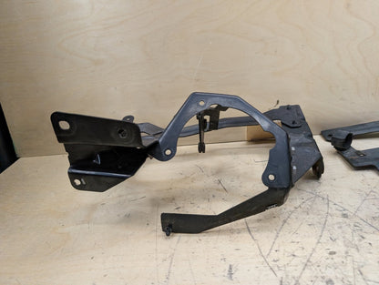 2011-2017 Audi RS5 8T Radiator Lower Mounting Brackets SET 8K0121259 OEM