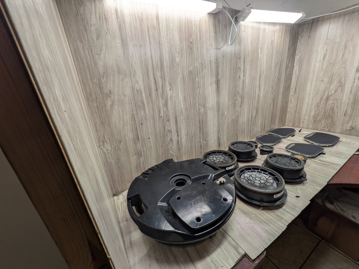15-18 OEM Audi Q3 BOSE Subwoofer Sound Audio Speakers SET PN: 8U0035382A