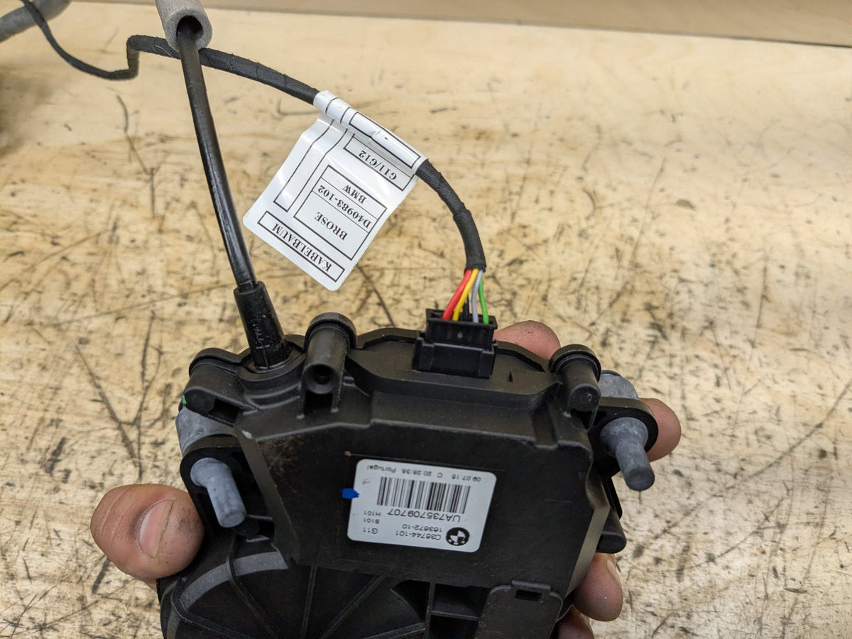 2016-2019 BMW 750i G12 Lower Liftgate Lock Latch Actuator SET 7357097 OEM