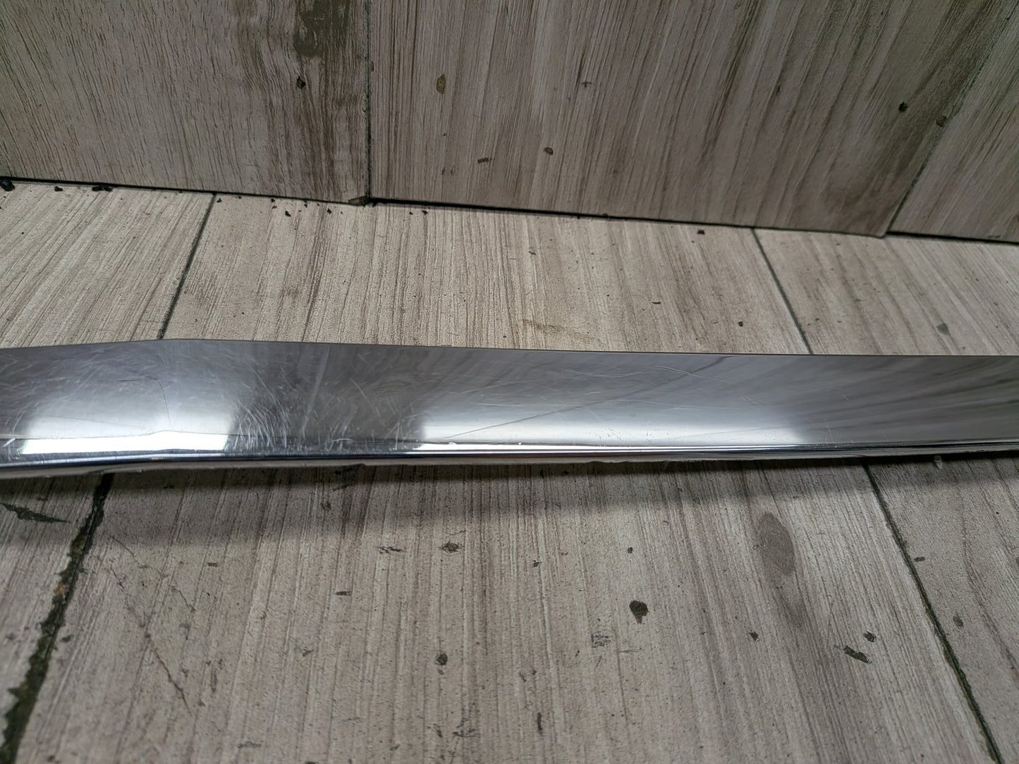 2009-2012 Mercedes-Benz E550 W212 Liftgate Trunk Lid Spoiler