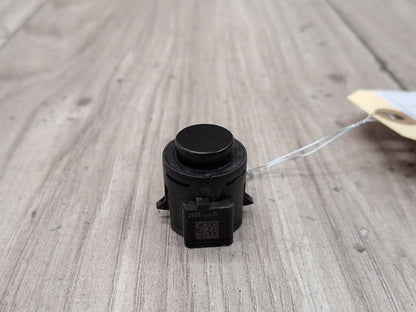 OEM BMW F44 G05 G12 G20 G22 G23 G26 G80 PDC Parking Distance Sonic Sensor Black