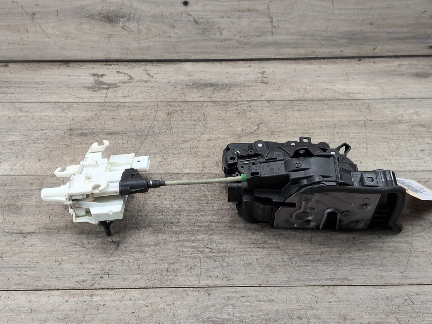 16-22 OEM BMW G11 G12 FRONT LEFT DRIVER Side Door Lock Latch Actuator SOFT CLOSE