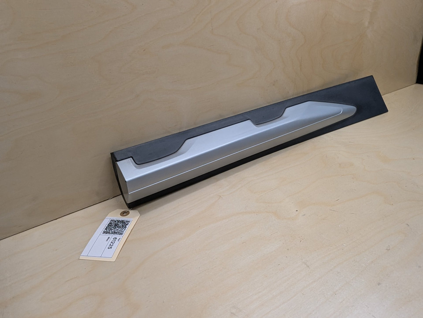18-24 OEM BMW G01 G02 X3 X4 Rear Right Passenger Side Lower Door Trim Molding