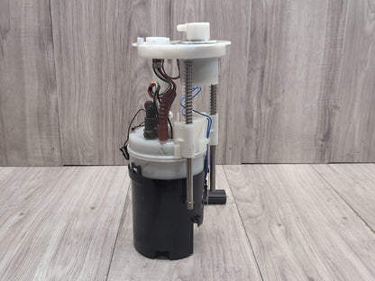 2015 - 2019 BMW X6 F86 Fuel Gas Tank Sending Unit Assembly 7180103 S63B44T2
