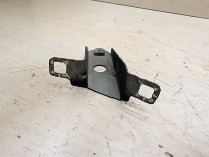 15-20 OEM BMW F80 F82 F83 M3 M4 Left Driver Fender Bracket Mount Carrier SET