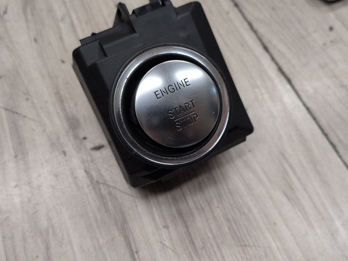 2009-2012 Mercedes-Benz E550 W212 Start Stop Button w/ Key A2129055800 OEM