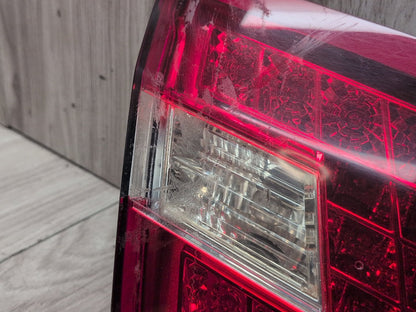 2009-2012 Mercedes-Benz E550 W212 Rear Left Driver Inner Tail Light A2128200764 OEM