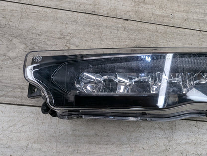 2018 - 2024 BMW X3 G01 Front Left Driver Bumper Fog Lamp Light 9492771 B46B20O1
